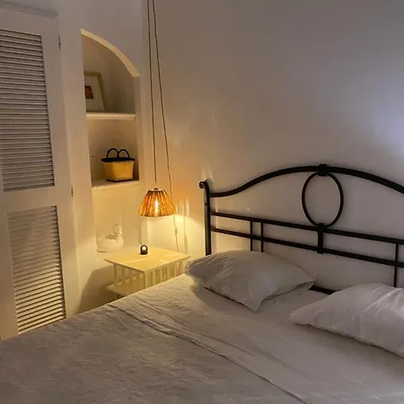 Les Bastides 30282 *