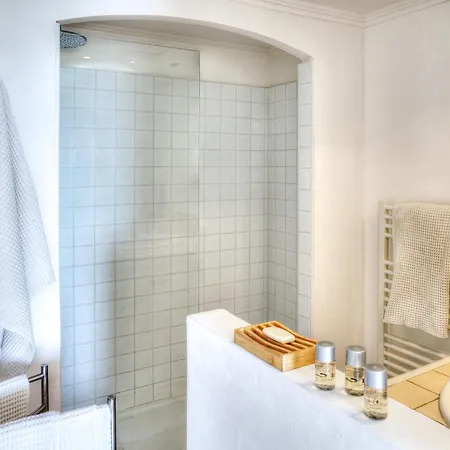 Ferienhaus Les Bastides 30282 *